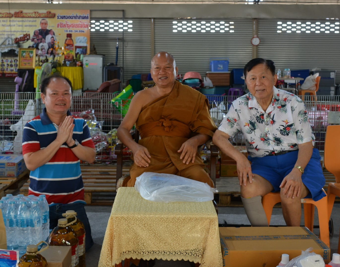 “โรงพิมพ์ด่านสุทธา”นำทีมช่วยวัดพระบาทน้ำพุสู้ภัยโควิด-19