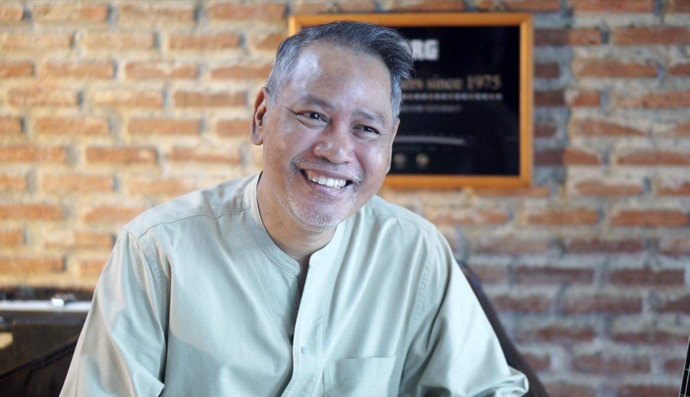 บอม สินเจริญบราเธอร์ส ปลื้มแต่งเพลง “ต้นกล้าแห่งความรัก”